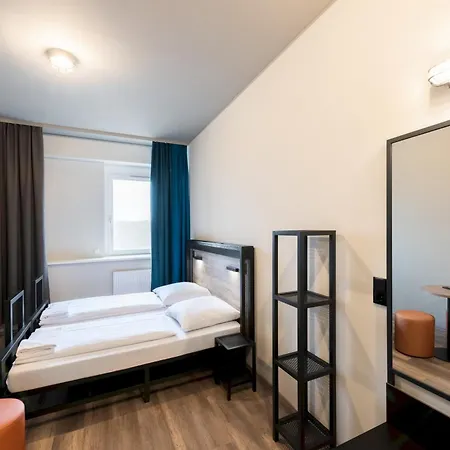Otel A&o